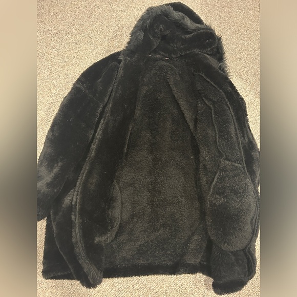 Black Fluffy Coat “no tag” - Picture 2 of 2